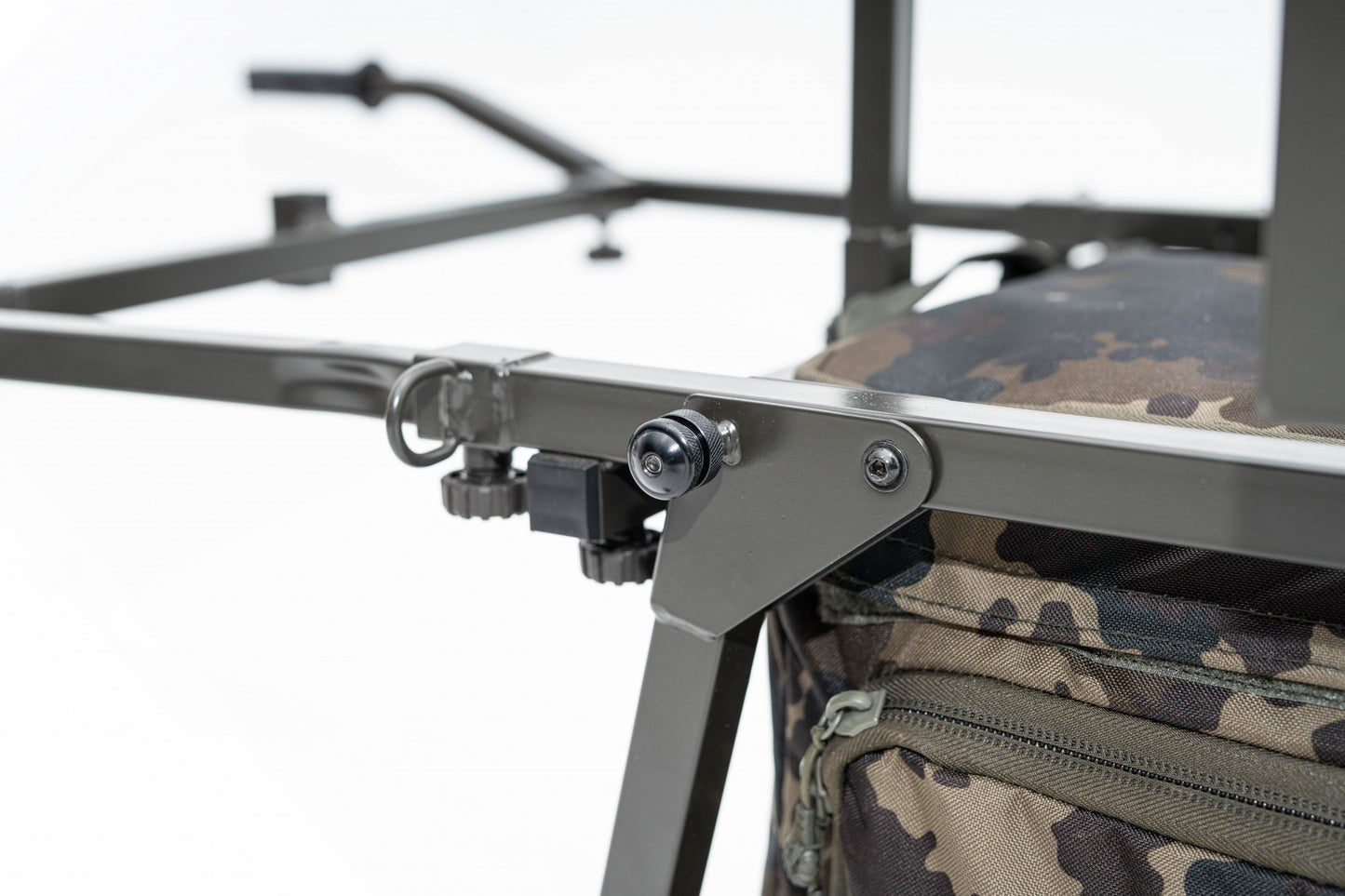 Roamer Carp Porter Dark Kamo